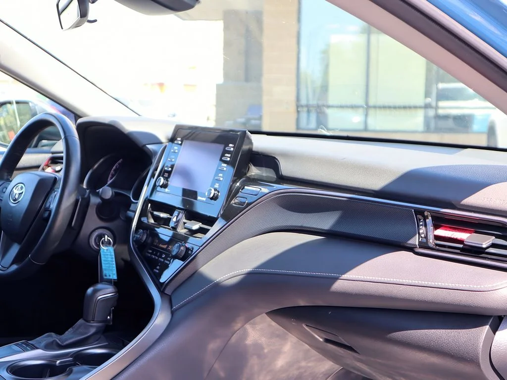 2024 Toyota Camry SE - Photo 20