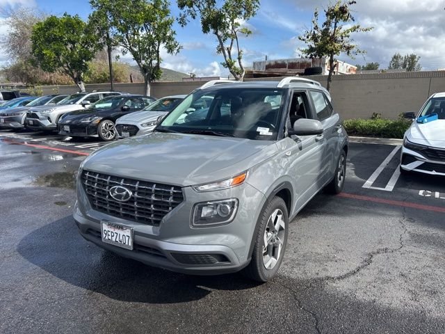 2021 Hyundai Venue SEL