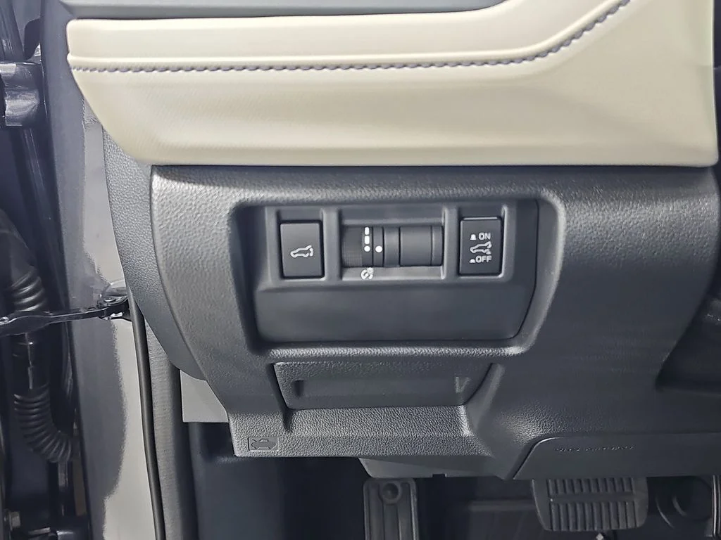 Used 2025 Gray Subaru Premium image 28