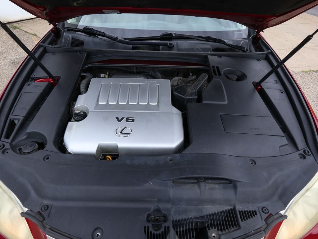 Used 2009 Red Lexus 350 image 30