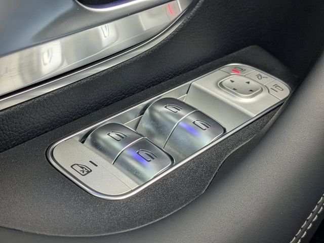 Used 2025  Mercedes-Benz GLE 53 AMG® image 26