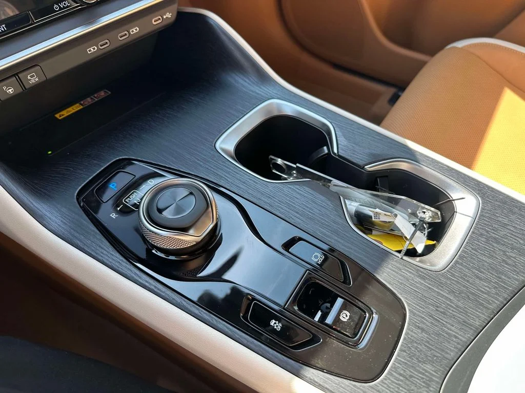 2026 Lexus RZ Premium - Photo 26