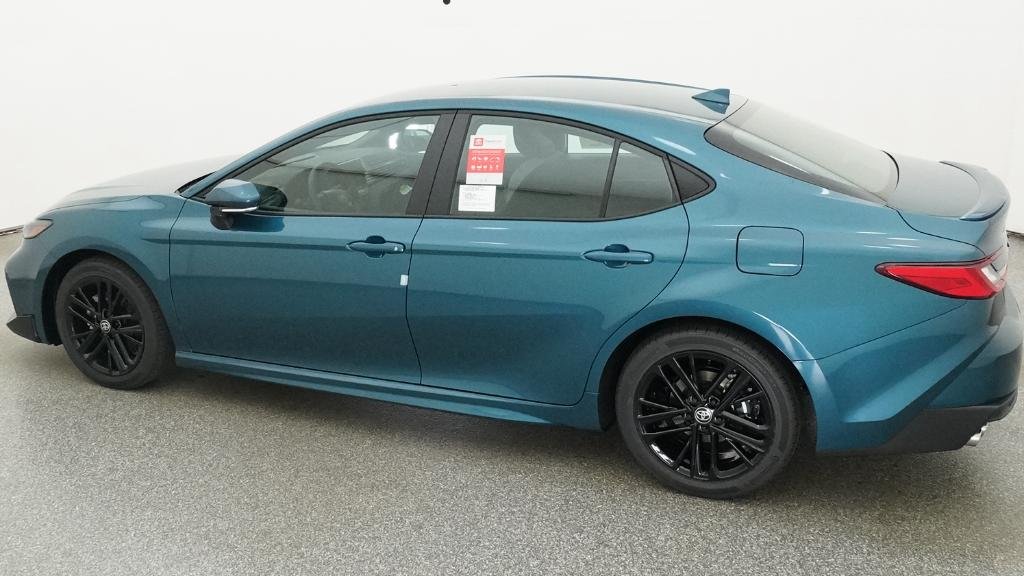 New 2026 Ocean Gem Toyota SE image 8