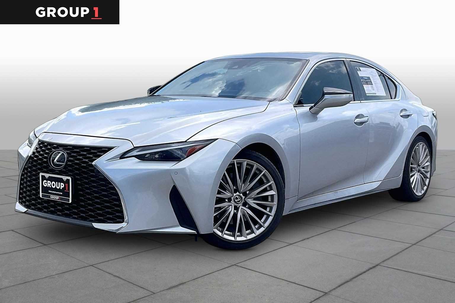 2023 Lexus IS 300 