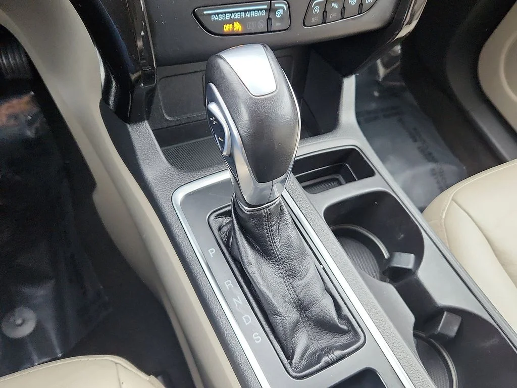 Used 2019 White Ford Titanium image 13