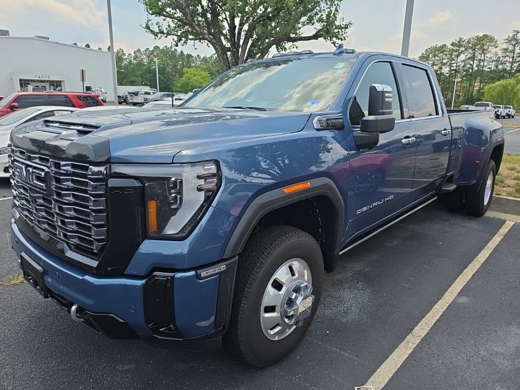 Used 2026 Blue GMC Denali Ultimate image 2