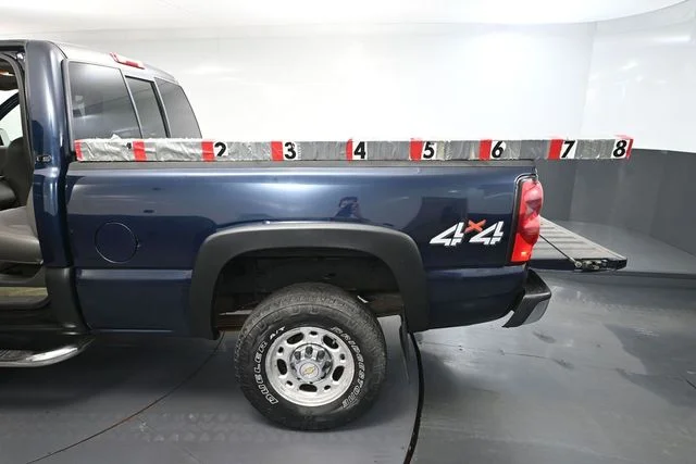 Used 2005 Blue Chevrolet LS image 36