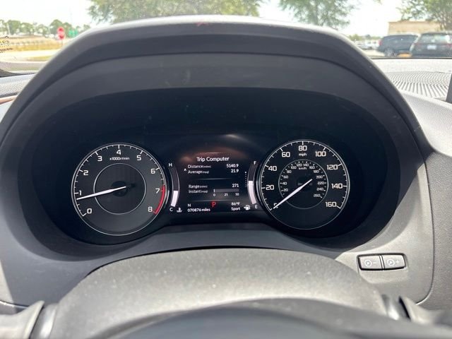 Used 2021 White Acura  image 12