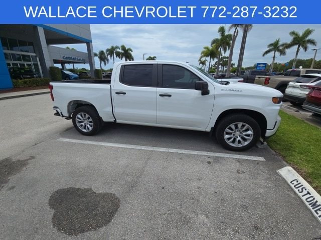 2019 Chevrolet Silverado 1500 Custom Crew Cab Short Box's photo