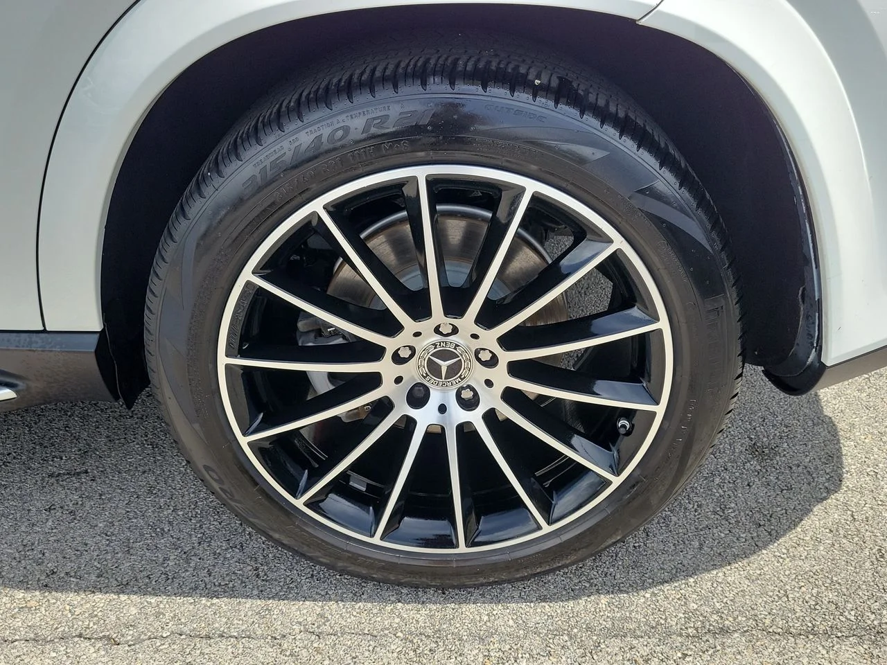 Certified Used 2023 White Mercedes-Benz GLE 450 image 11