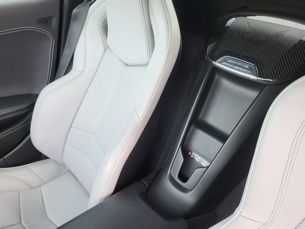 Used 2020 RAPID BLUE Chevrolet 2LT image 12