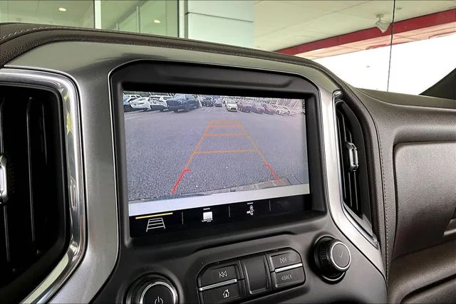 Used 2019 White Chevrolet LTZ image 13