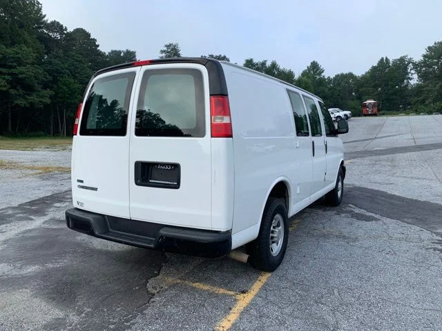 Used 2011 White Chevrolet Work Van image 10