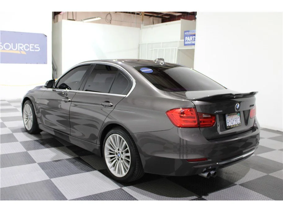 Used 2013 Brown BMW 328i xDrive image 6