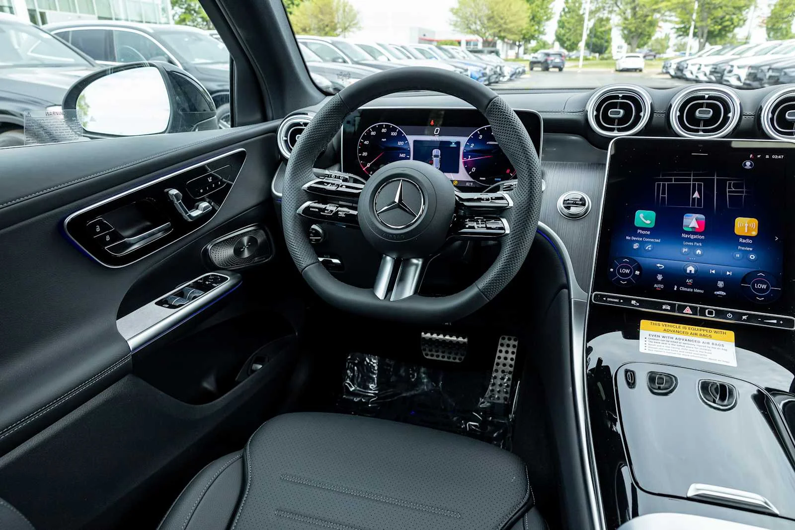 New 2026 Graphite Grey Metallic Mercedes-Benz GLC 300 image 7
