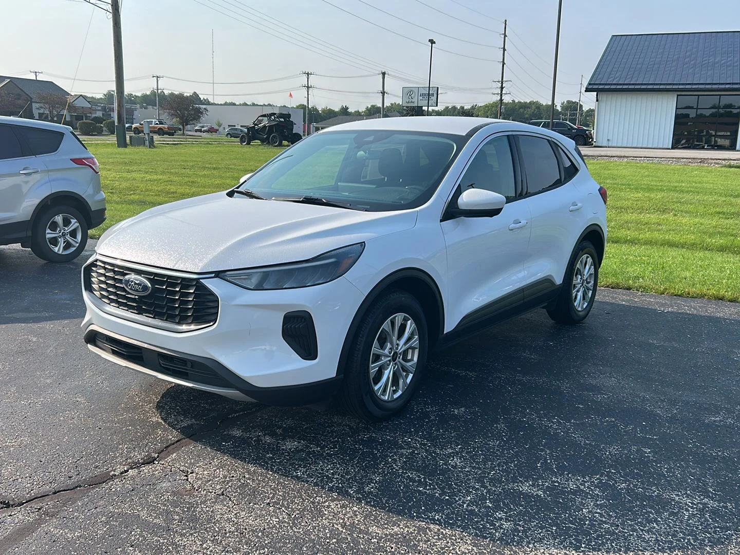 Used 2024 Oxford White Ford Active image 2