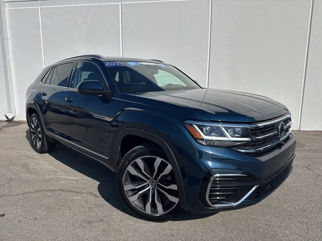 Certified 2021 Volkswagen Atlas Cross Sport SEL Premium R-Line with VIN 1V2FE2CA6MC207104 for sale in Kansas City