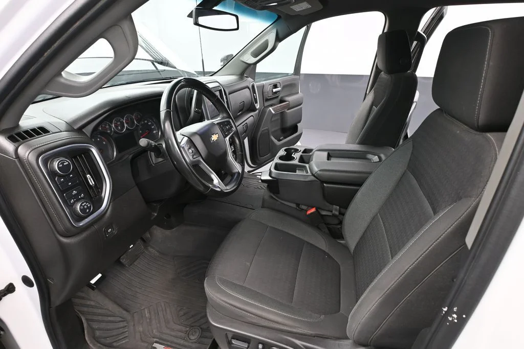 Used 2023 White Chevrolet LT image 26