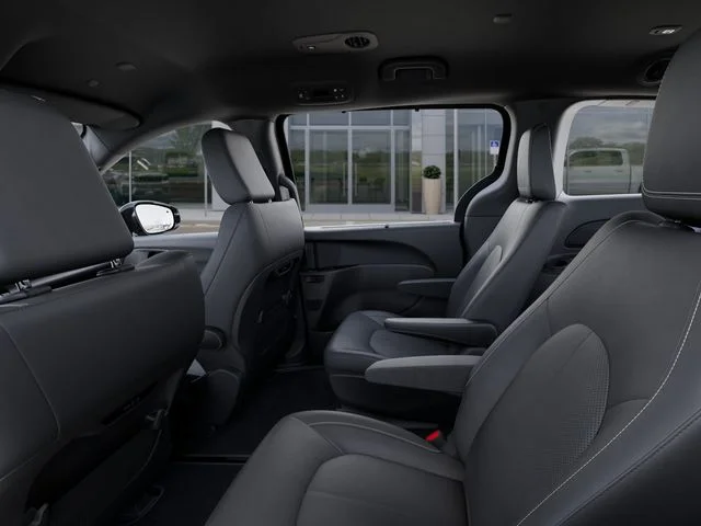 2026 Chrysler Pacifica Select - Photo 23