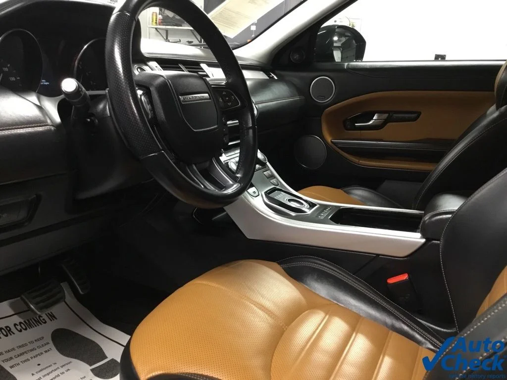 Used 2016 Green Land Rover HSE Dynamic image 23