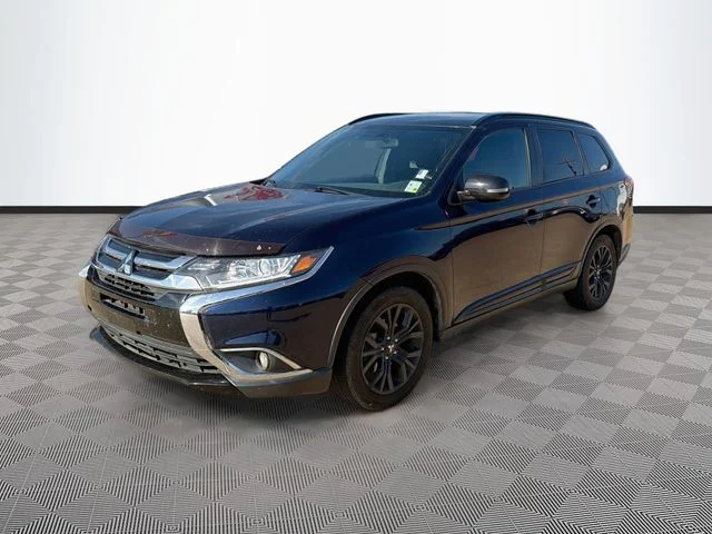 Used 2018 Blue Mitsubishi LE image 3