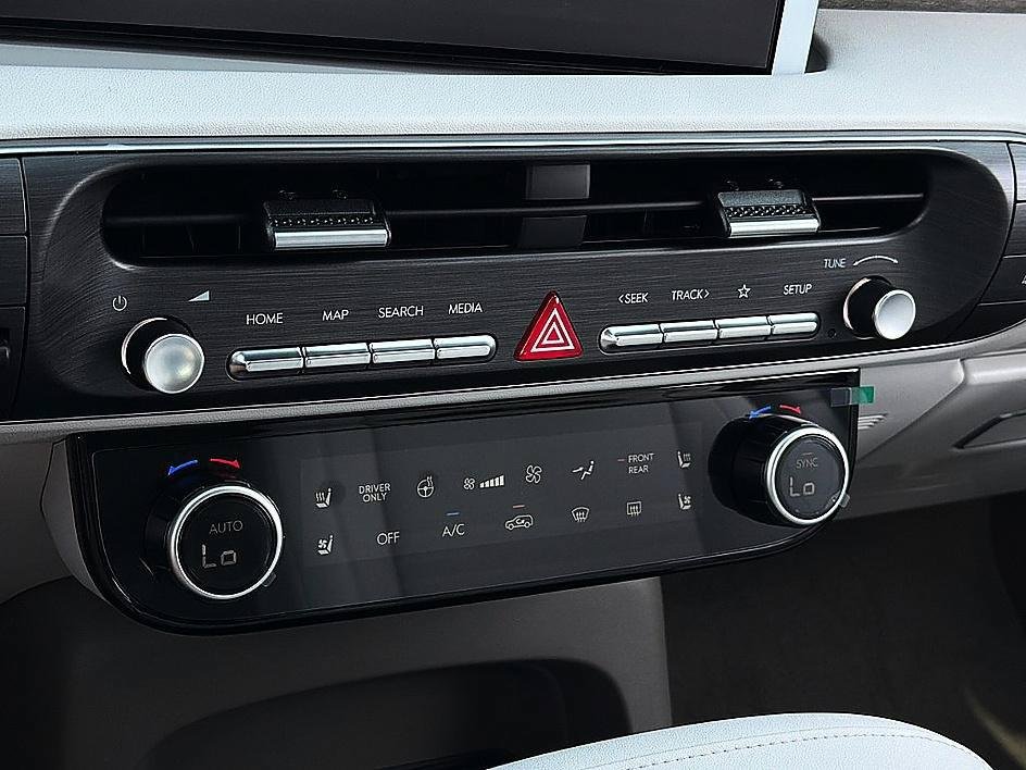 New 2027 Ecotronic Gray Pearl Hyundai Limited 7P image 27