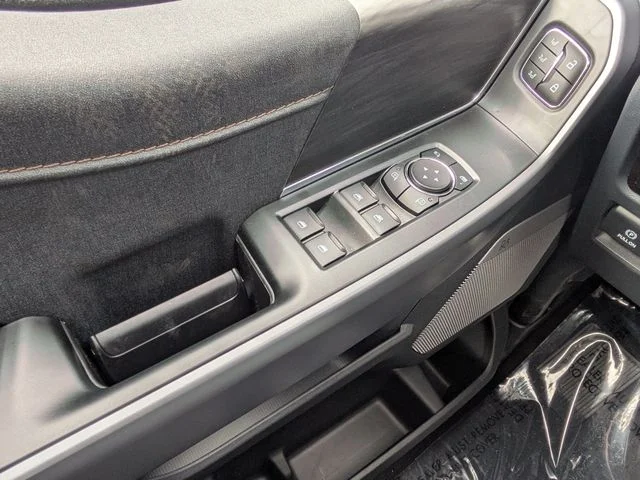 New 2026 Oxford White Ford Lariat® image 24