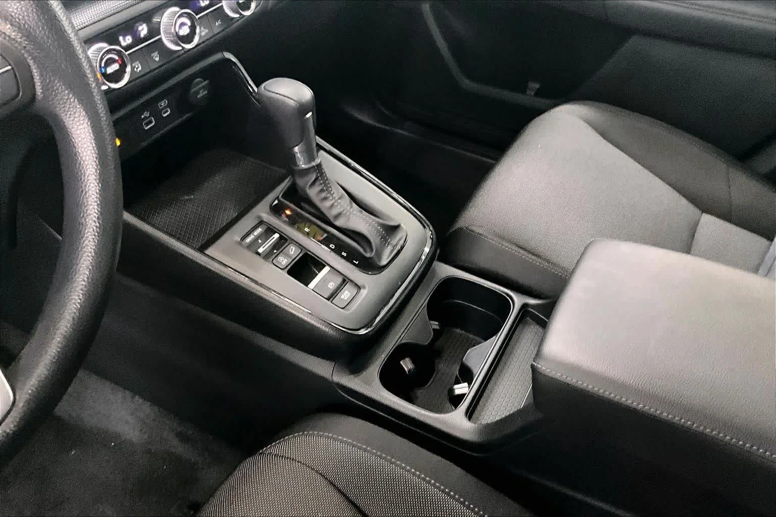 Used 2024 Lunar Silver Metallic Honda EX image 15