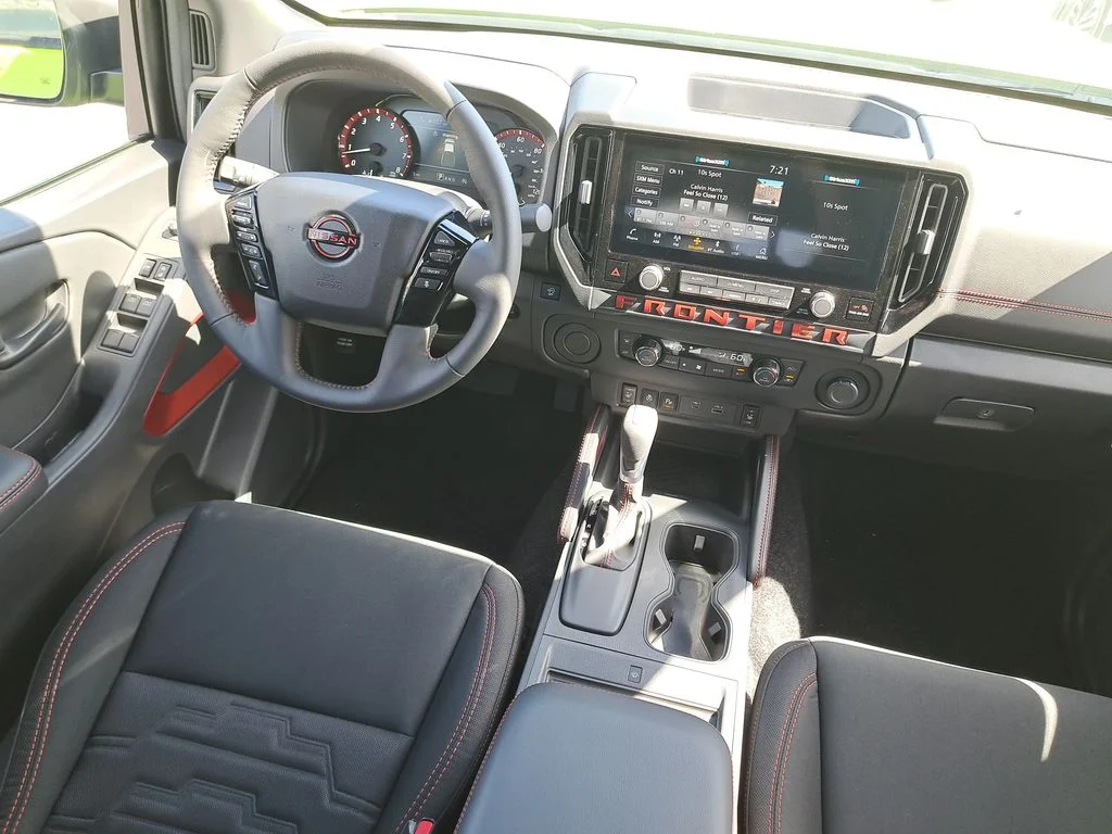 New 2026  Nissan PRO-X image 15