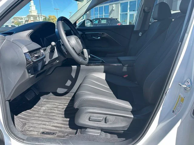 Certified Used 2025 Platinum White Pearl Acura AWD image 63