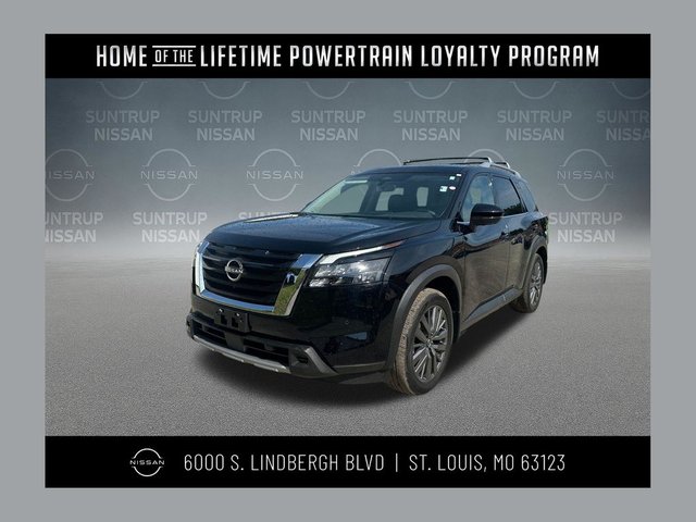 2025 Nissan Pathfinder SL