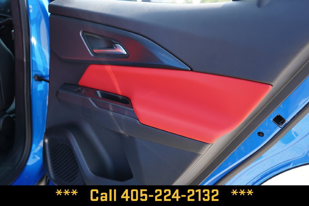 2025 Chevrolet Equinox EV RS - Photo 19