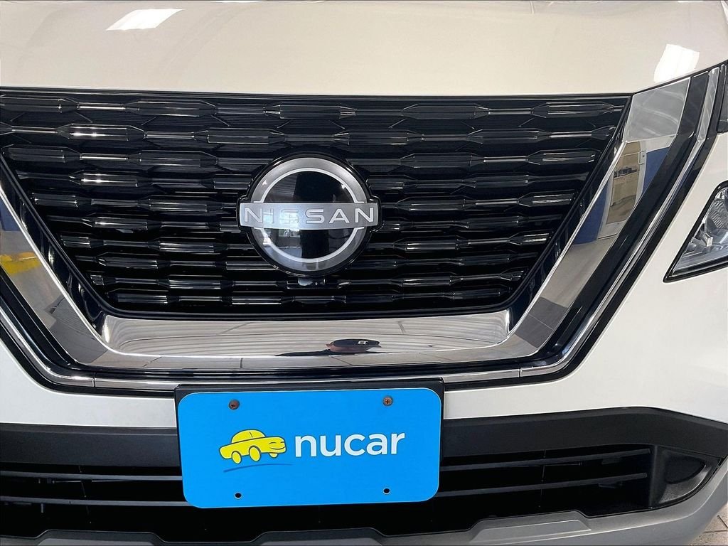 Used 2023 White Nissan SV image 32