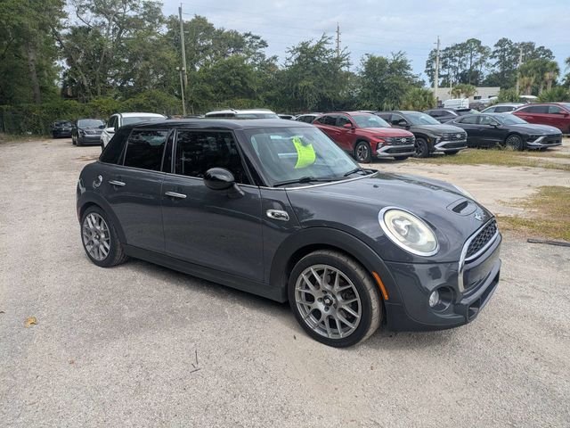 Used 2016 Gray MINI Base image 1