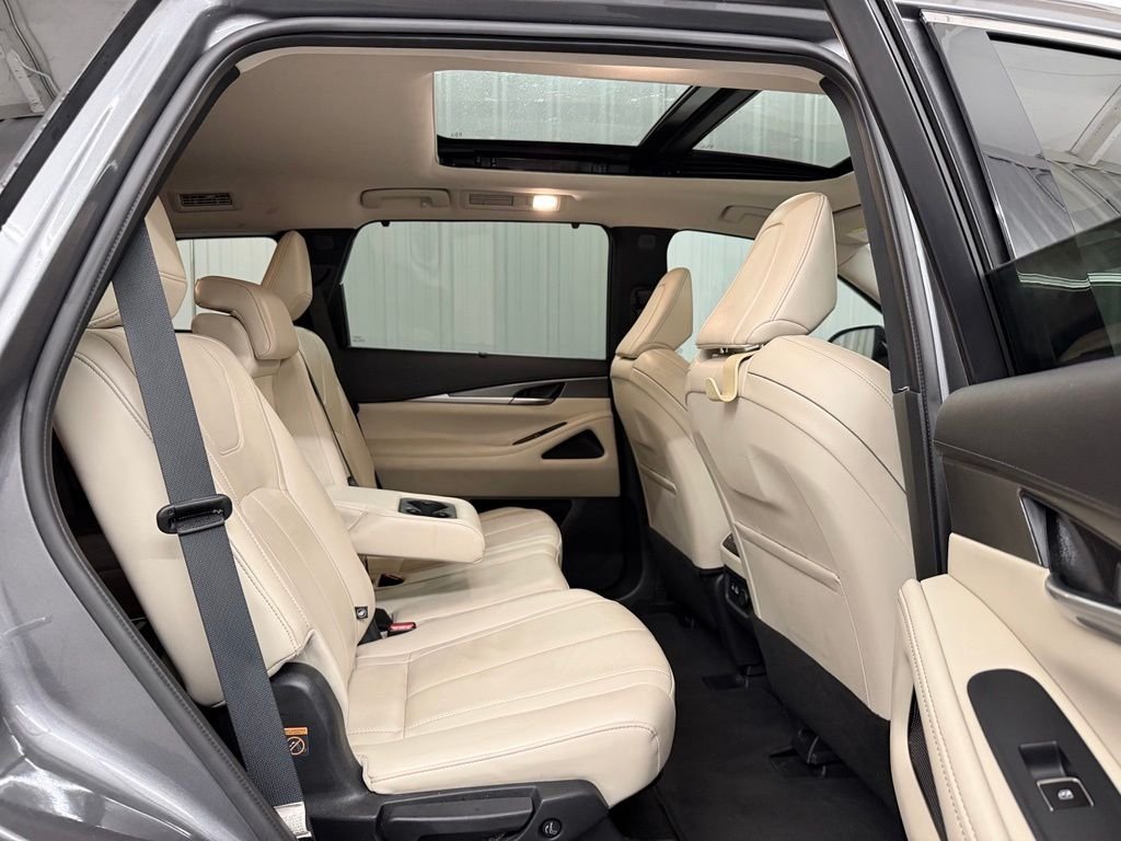 Used 2024 Gray INFINITI LUXE image 44
