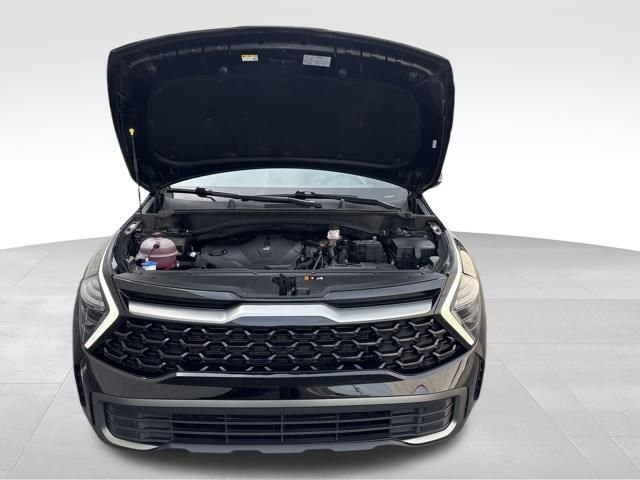 Certified Used 2024 Ebony Black Kia X-Line image 37