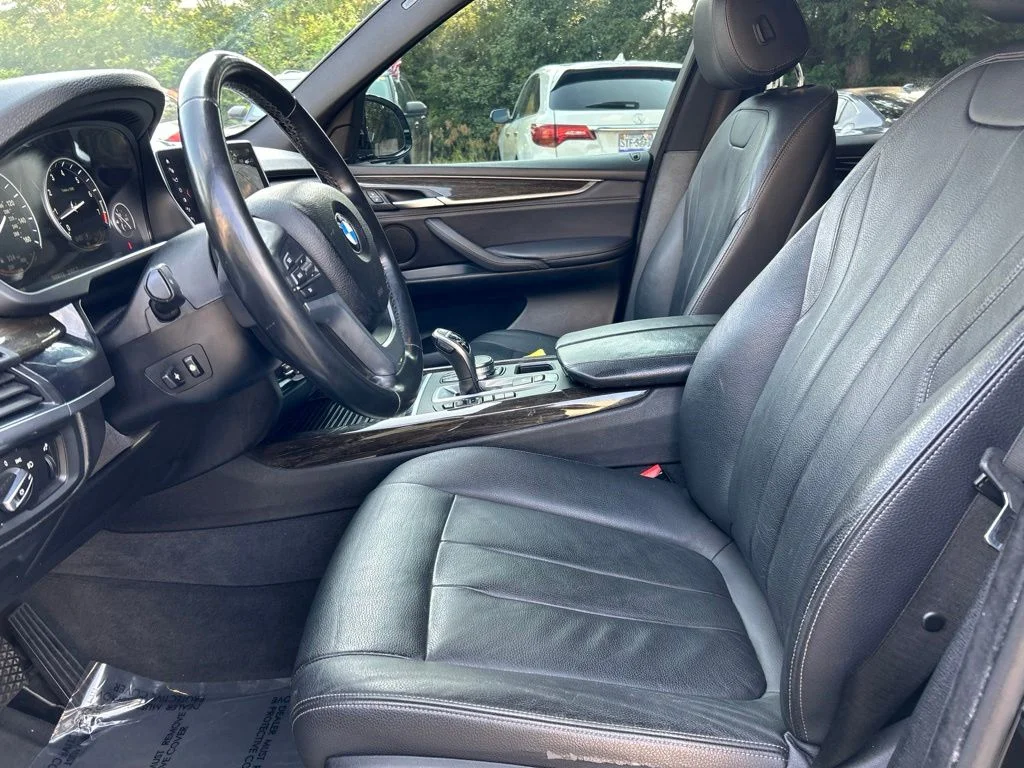 Used 2018 Jet Black BMW xDrive35i image 18