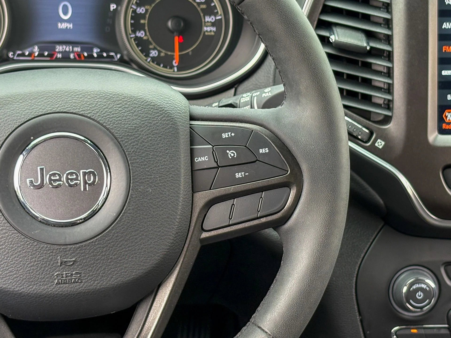 Used 2022 Gray Jeep Trailhawk image 20