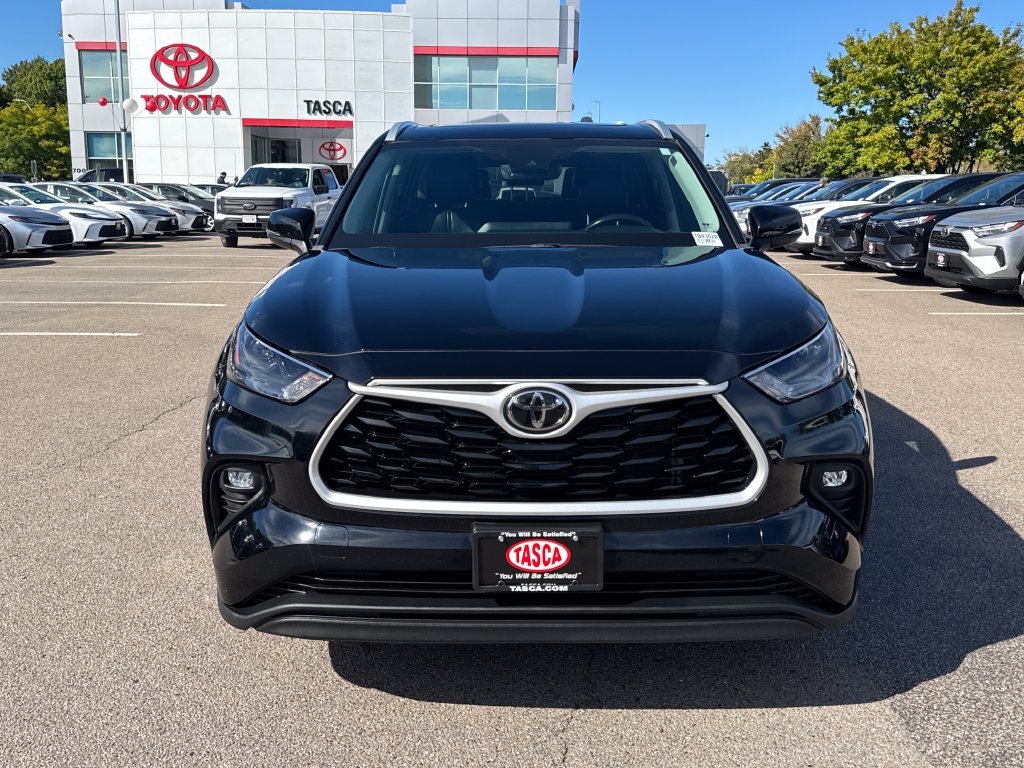 Used 2023 Black Toyota XLE image 2