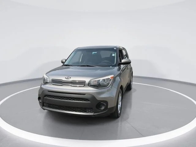 Used 2017 Gray Kia Base image 4