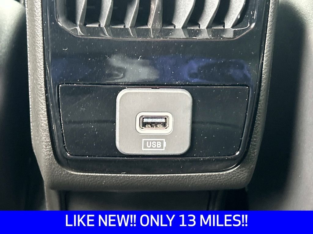 Used 2026 Silver Jeep Limited image 18