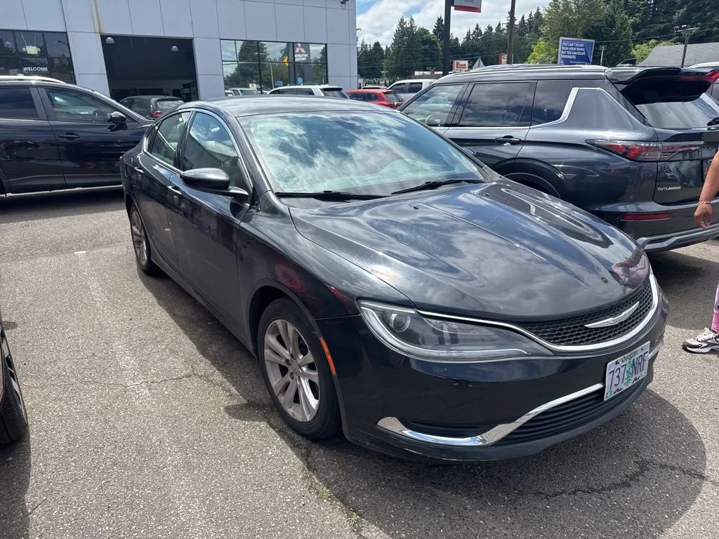 Used 2016 Black Chrysler Limited image 1