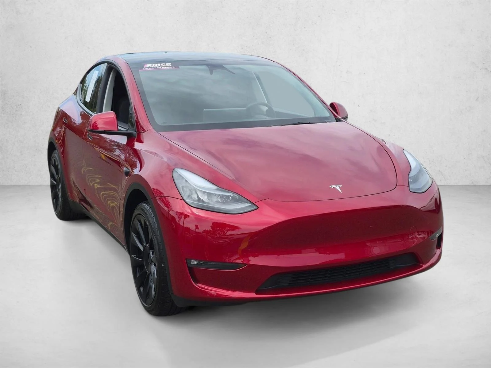 Used 2024 Red Tesla Long Range image 3