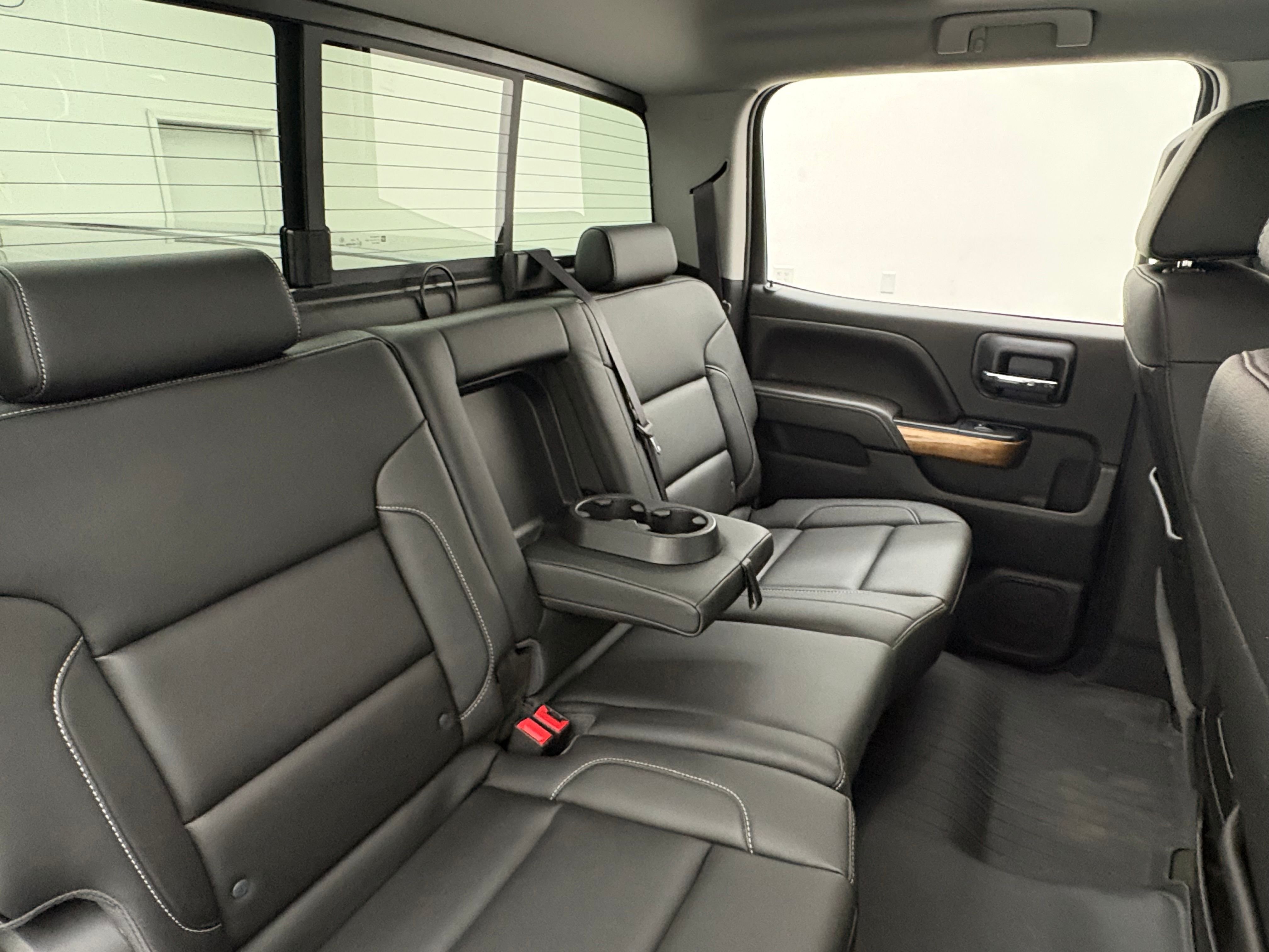 Used 2017 Graphite Metallic Chevrolet LTZ image 33