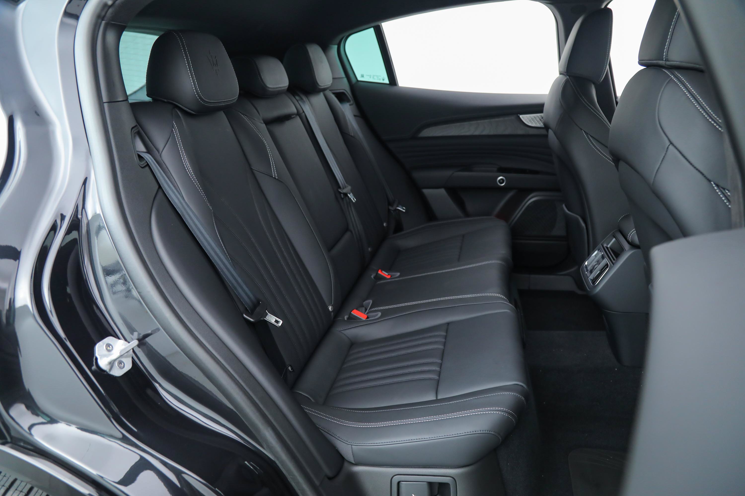 New 2025 Black Maserati  image 13