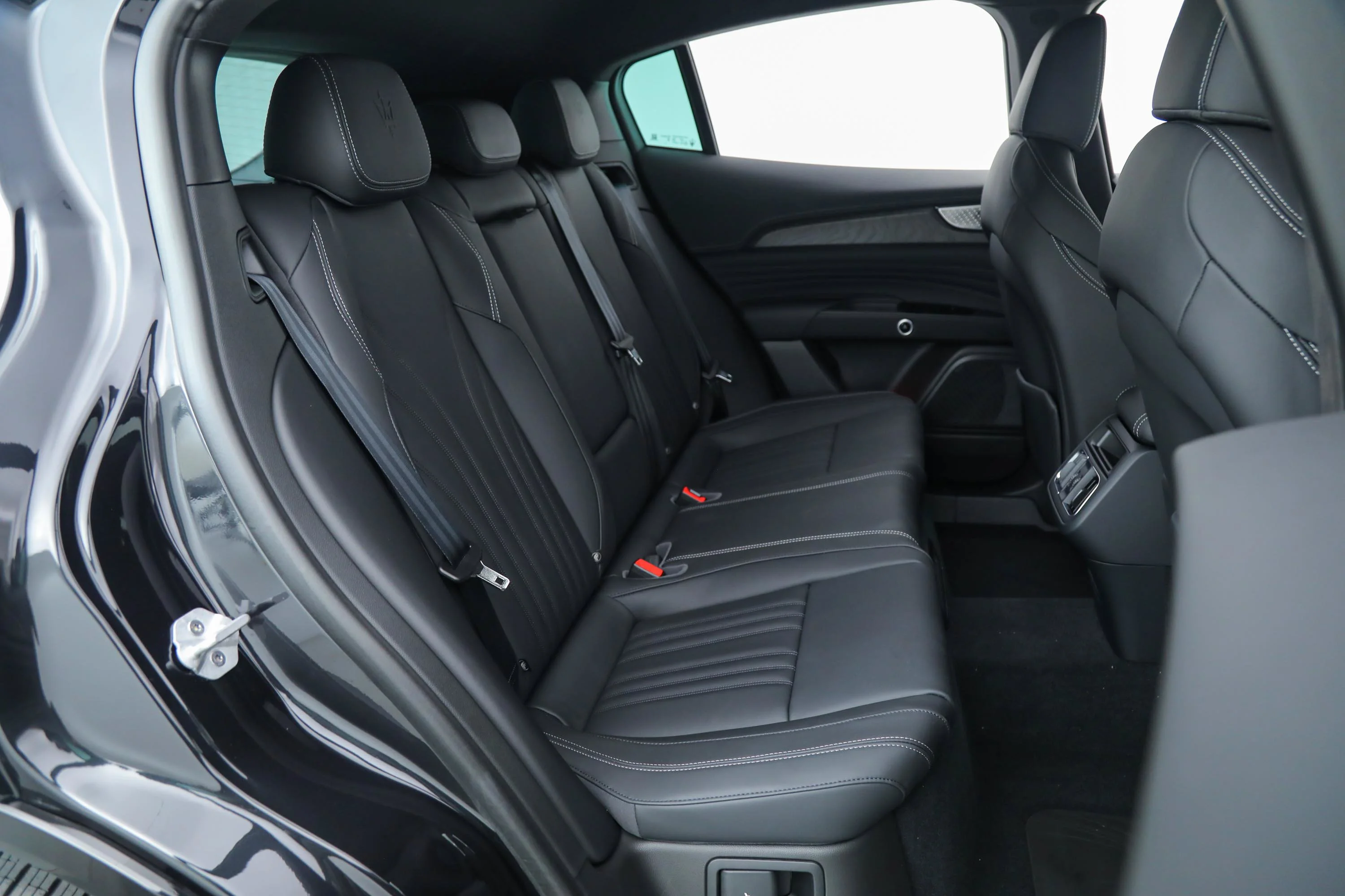 New 2025 Black Maserati  image 13