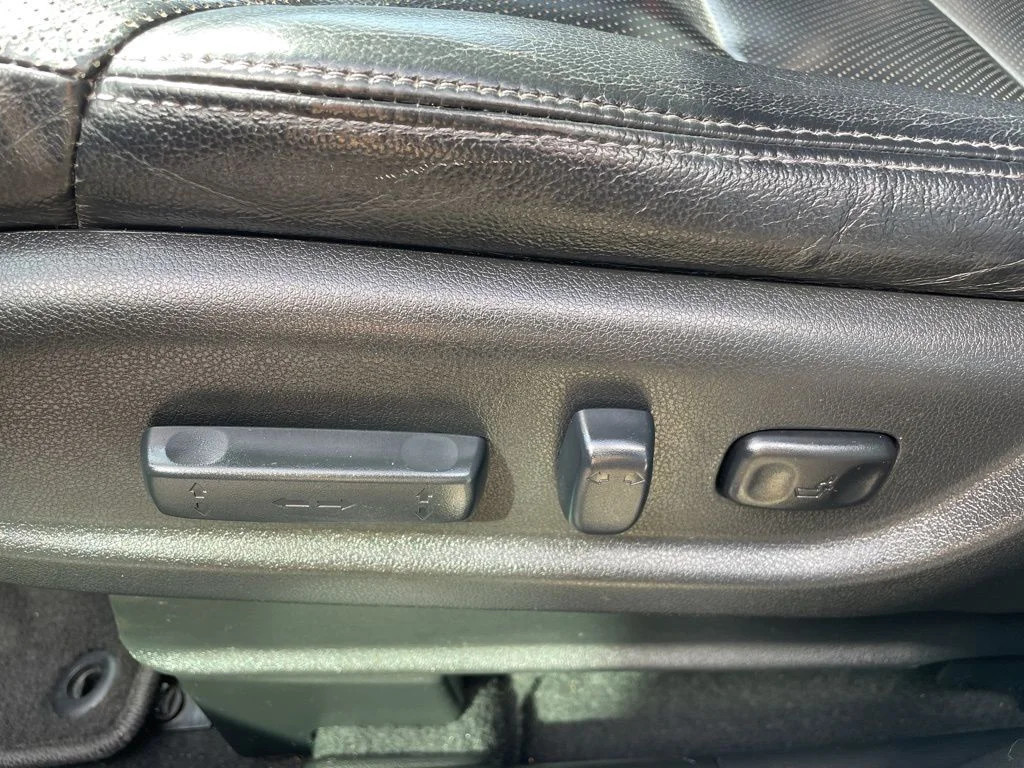 Used 2015 Gray Honda EX-L image 12