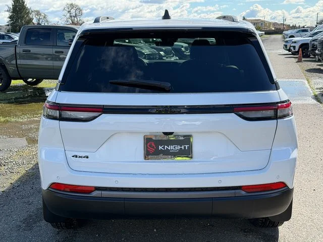 New 2026 White Jeep Altitude image 7