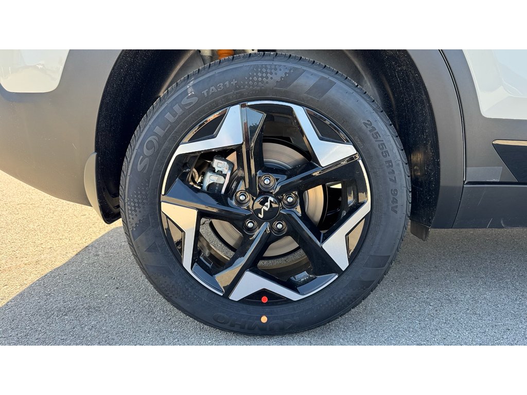 New 2026 Snow White Pearl Kia S image 28