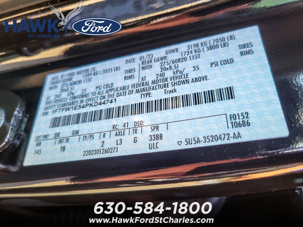 Used 2023 Oxford White Ford XLT image 24